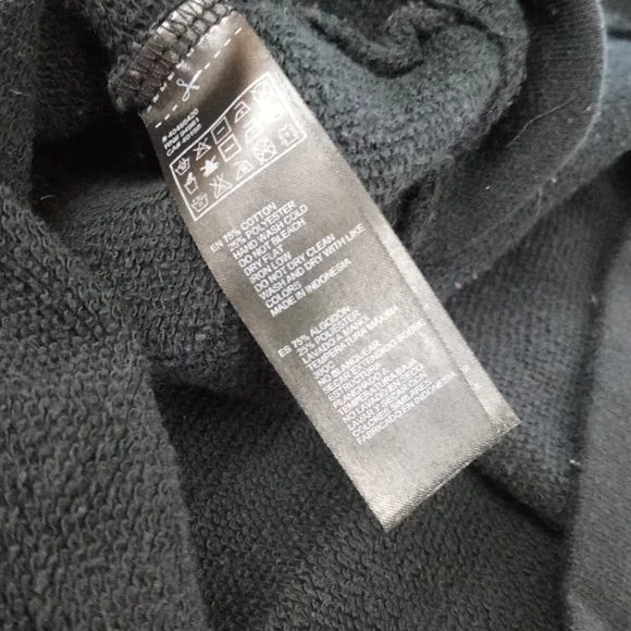 Black & White Love & Hate Crew Neck Long Sleeve Sweater Top - Picture 9 of 9